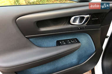 Позашляховик / Кросовер Volvo C40 Recharge 2022 в Львові