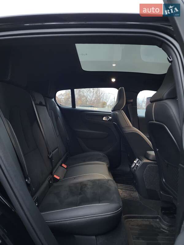 Позашляховик / Кросовер Volvo C40 Recharge 2022 в Києві