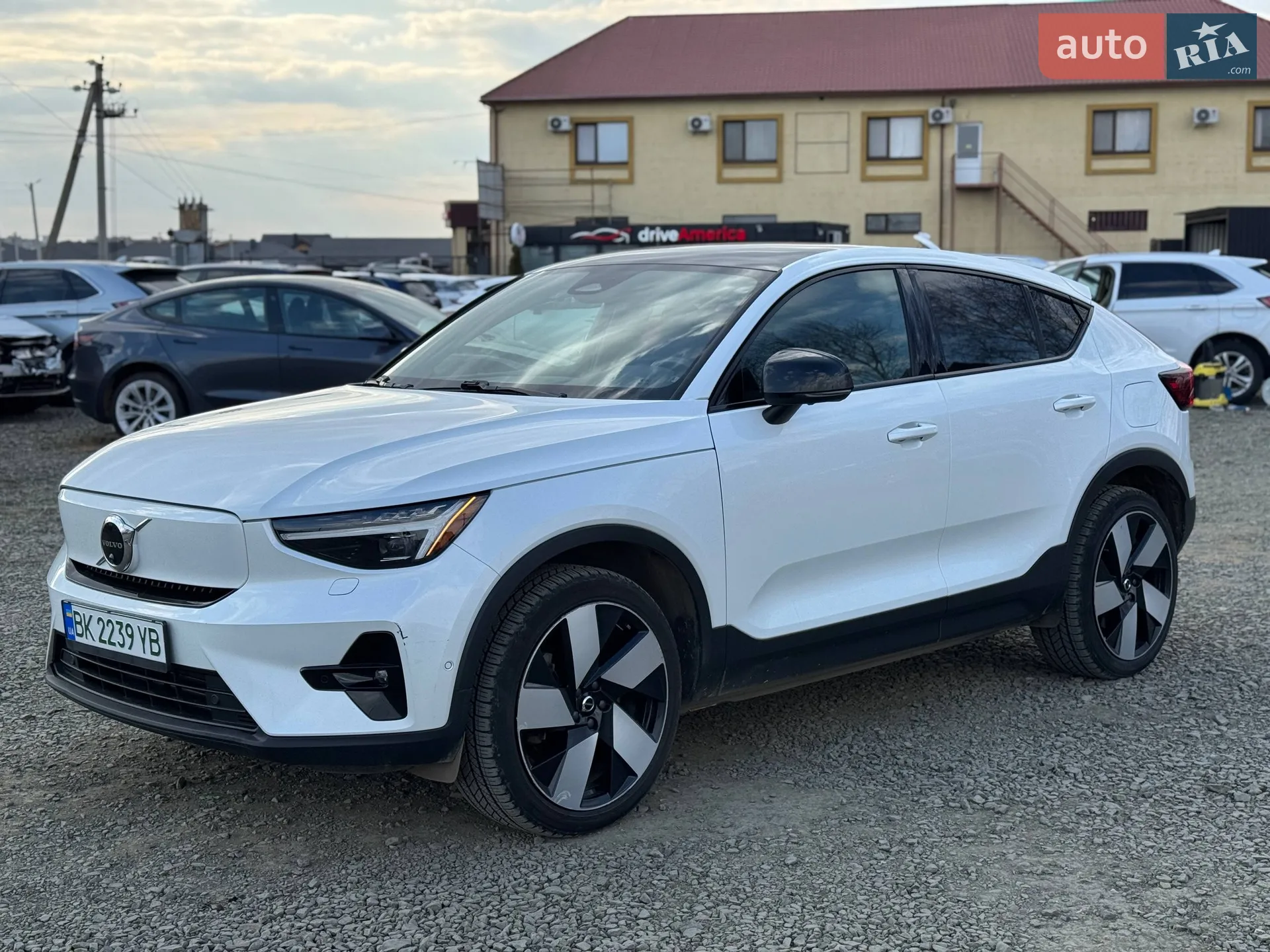 Volvo C40 Recharge 2023