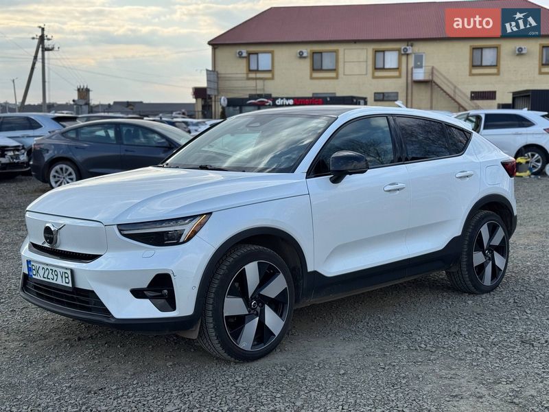 Volvo C40 Recharge 2023