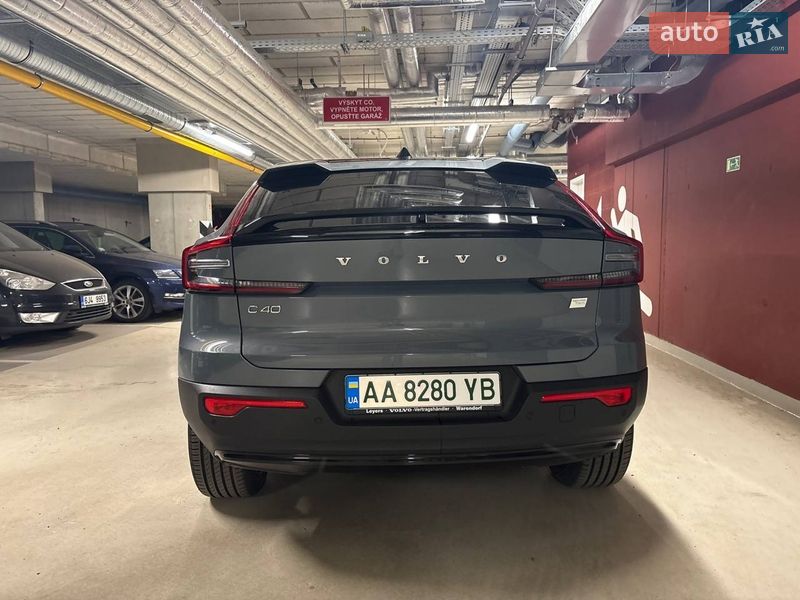 Внедорожник / Кроссовер Volvo C40 Recharge 2023 в Киеве фото 10 Внедорожник / Кроссовер Volvo C40 Recharge 2023 в Киеве