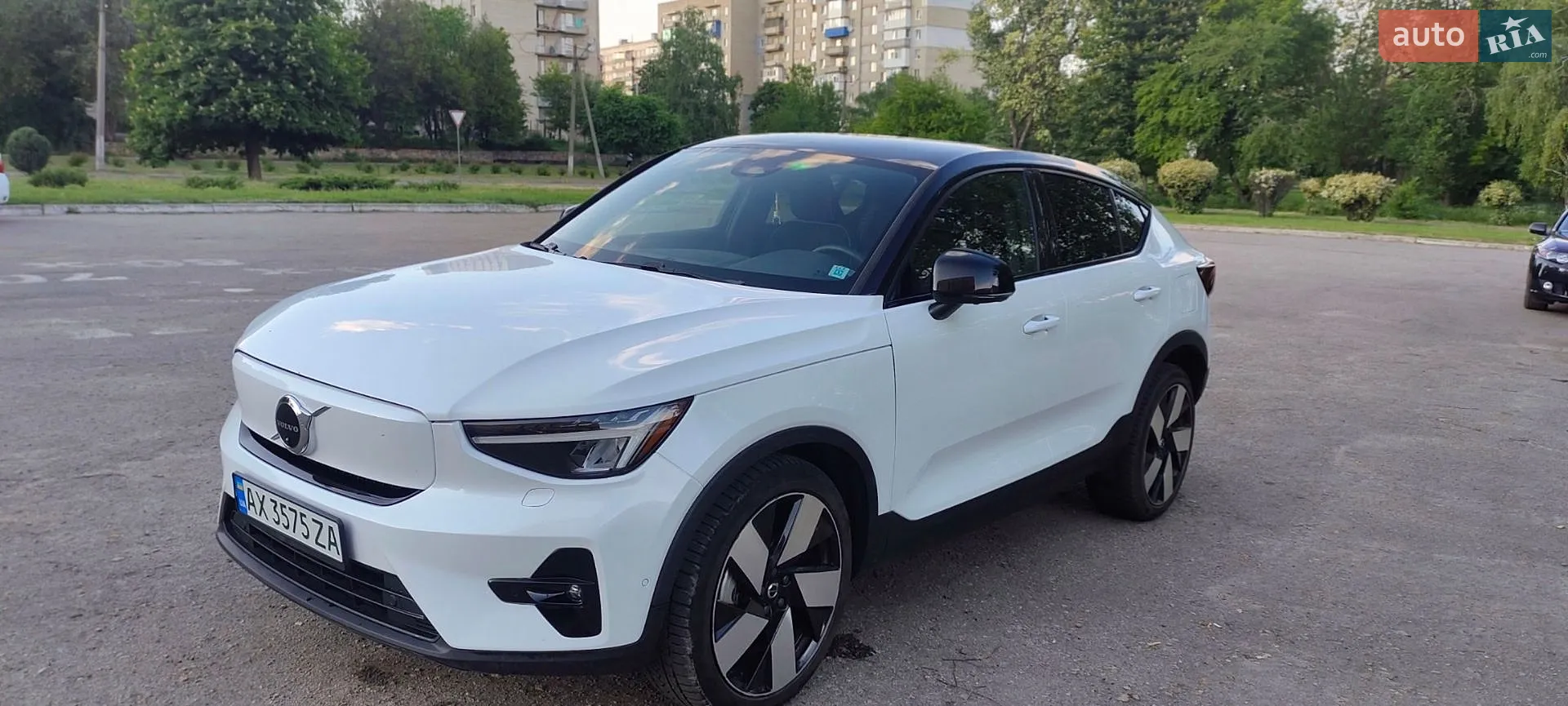2022 Volvo C40 - мініатюра 2