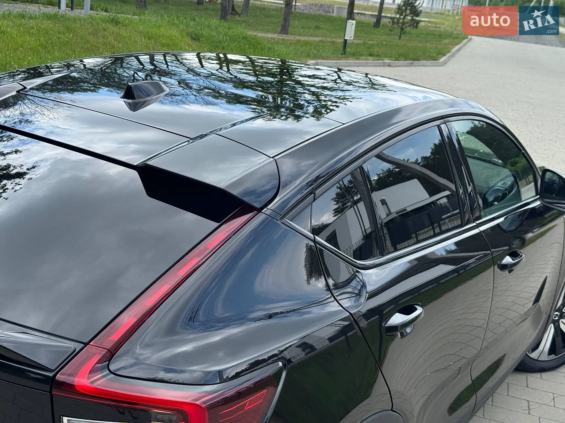 2023 Volvo C40 - мініатюра 8