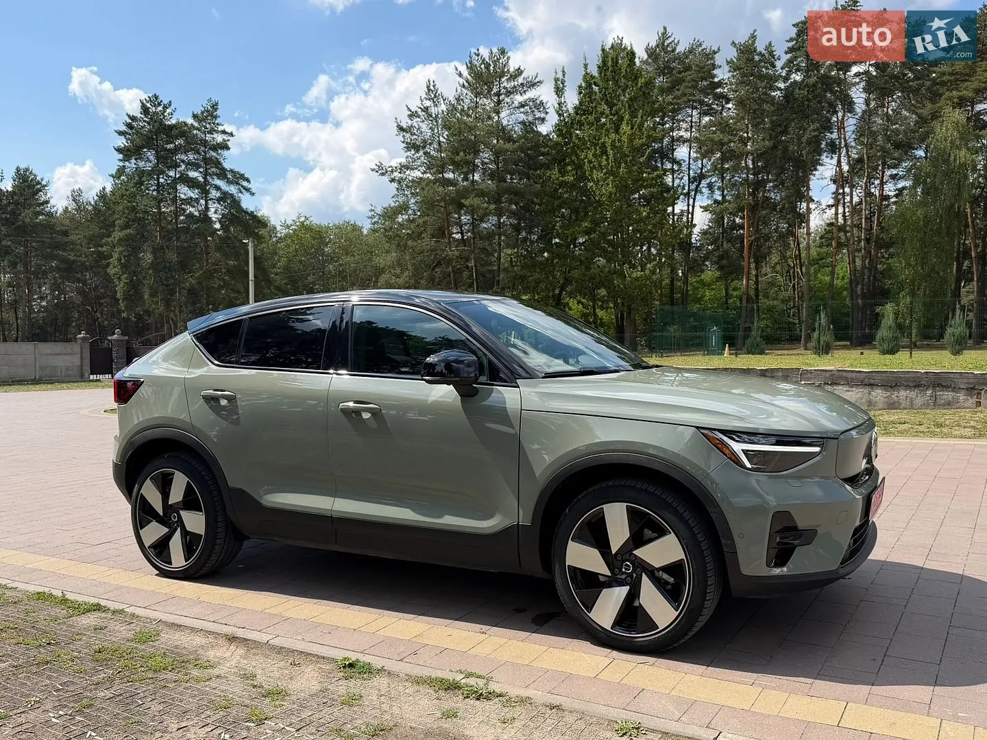 2022 Volvo C40 - мініатюра 13