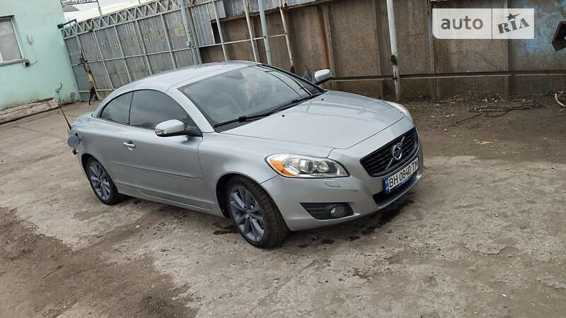 Кабриолет Volvo C70 2010 в Одессе фото 7 Кабриолет Volvo C70 2010 в Одессе