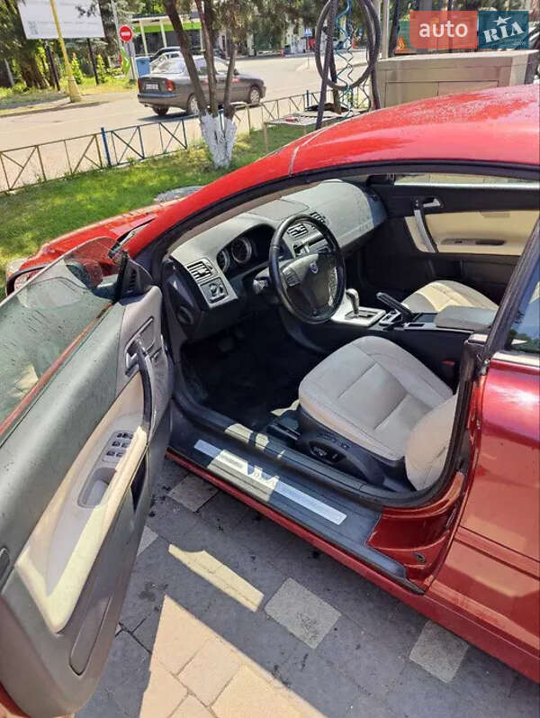 Кабриолет Volvo C70 2011 в Ужгороде