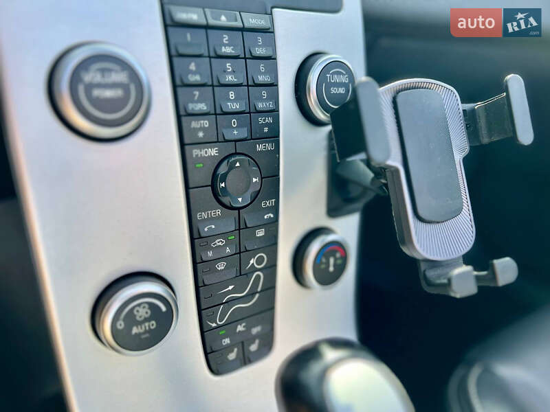 Кабриолет Volvo C70 2011 в Киеве