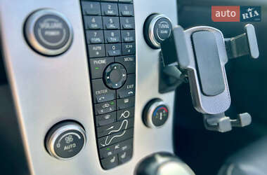 Кабріолет Volvo C70 2011 в 