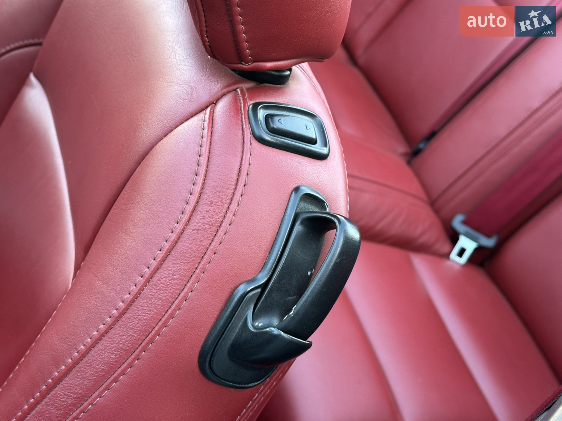2010 Volvo C70 - мініатюра 34