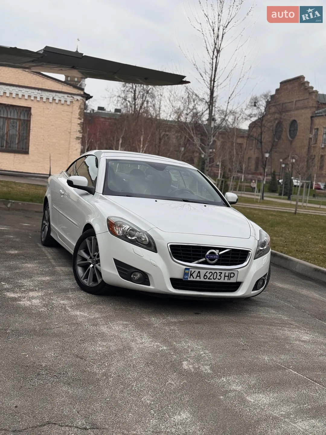 2010 Volvo C70 - мініатюра 3
