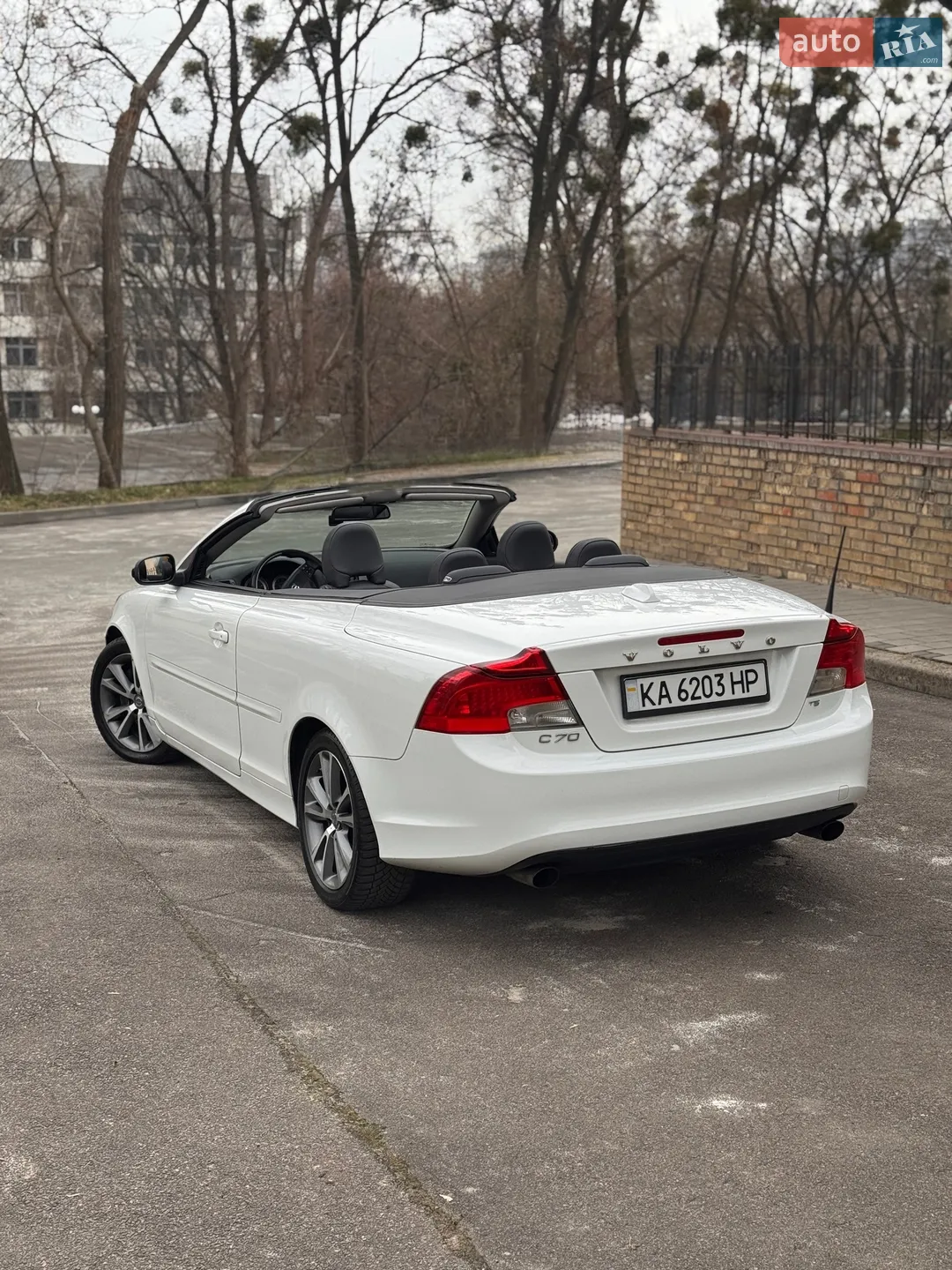 2010 Volvo C70 - мініатюра 8