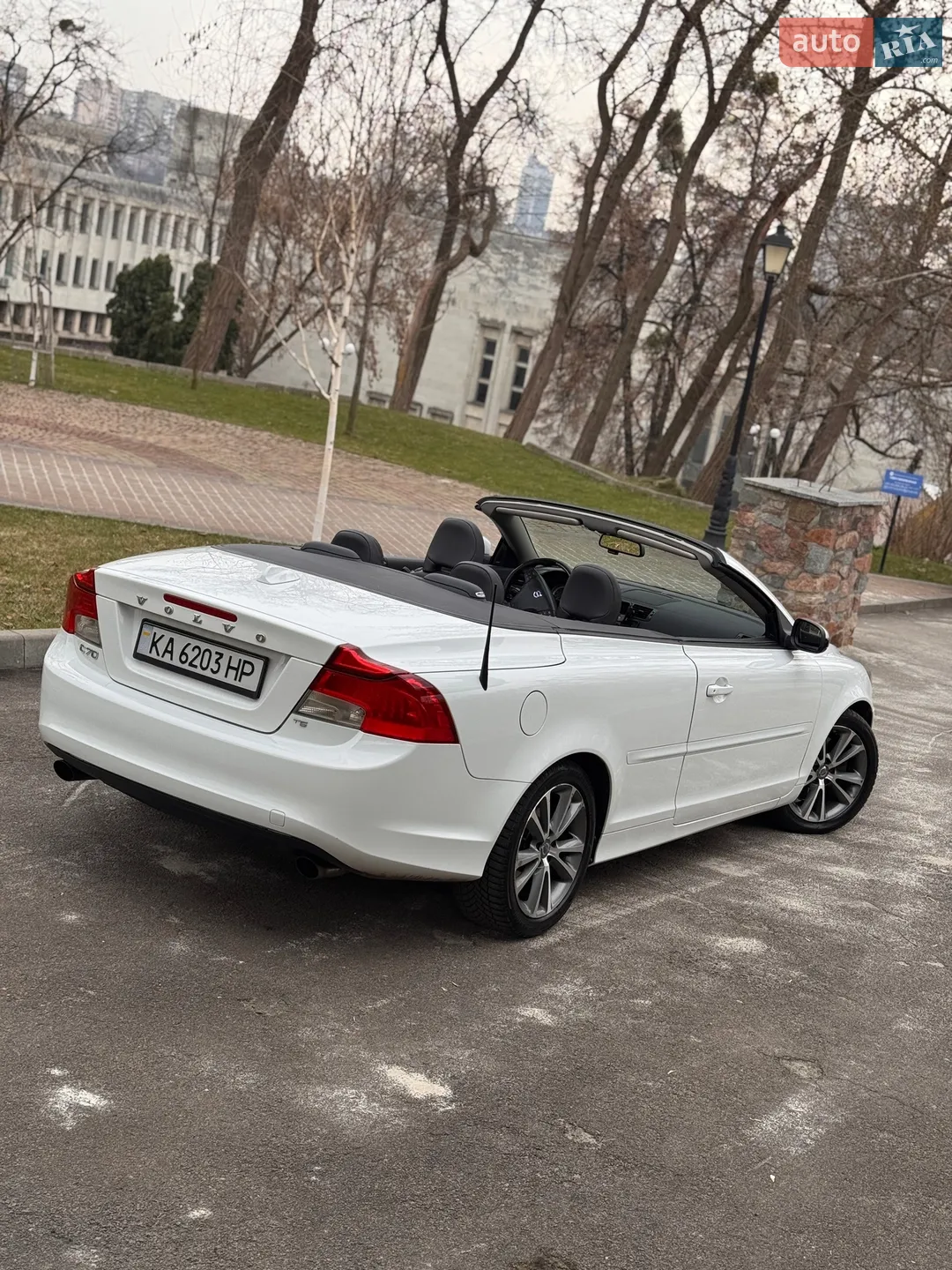 2010 Volvo C70 - мініатюра 13
