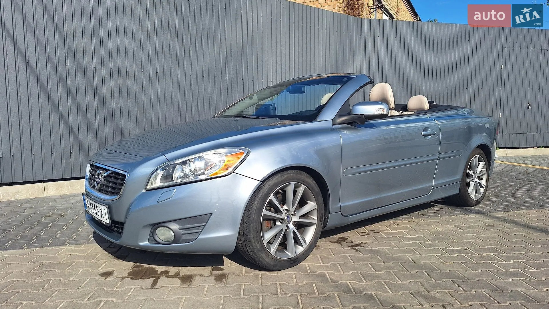 2010 Volvo C70 - фото 1