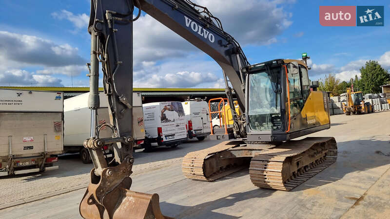 Гусеничный экскаватор Volvo EC 140EL 2017 в Одессе