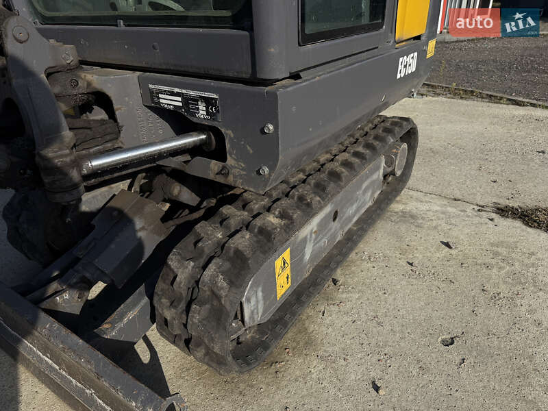 Міні-екскаватор Volvo EC 15D 2017 в Києві фото 7 Міні-екскаватор Volvo EC 15D 2017 в Києві