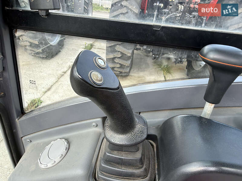 Міні-екскаватор Volvo EC 15D 2017 в Києві фото 29 Міні-екскаватор Volvo EC 15D 2017 в Києві