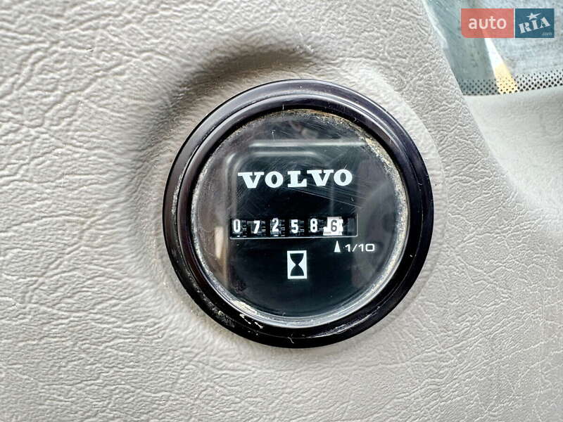 Гусеничный экскаватор Volvo EC 160CNL 2013 в Киеве