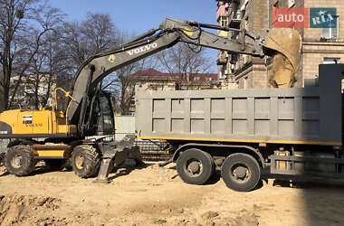 Колісний екскаватор Volvo EC 180B LC 2008 в 