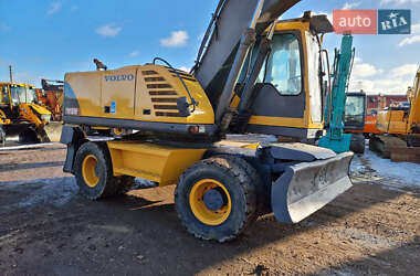 Колесный экскаватор Volvo EC 180B LC 2008 в Львове