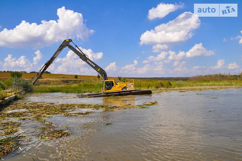 Екскаватор Volvo EC 210 BLR 2013 в Києві