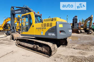 Гусеничный экскаватор Volvo EC 210B LC 2005 в 