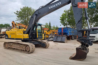 Гусеничный экскаватор Volvo EC 210B LC 2007 в 