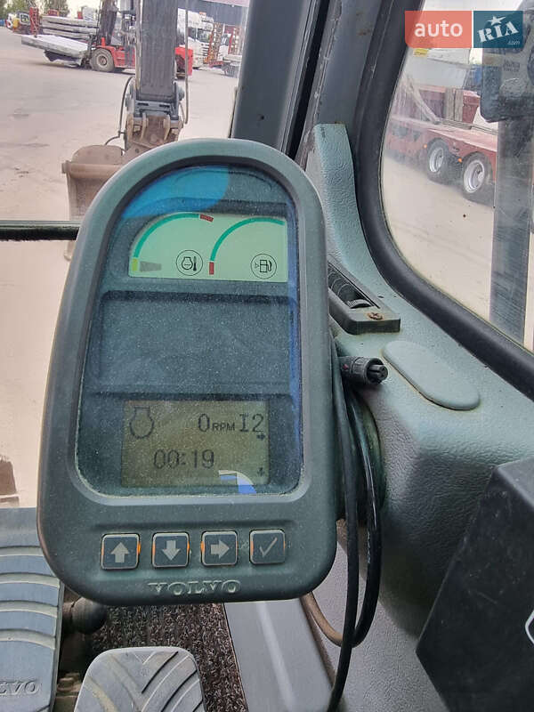 Гусеничный экскаватор Volvo EC 210B LC 2007 в Одессе