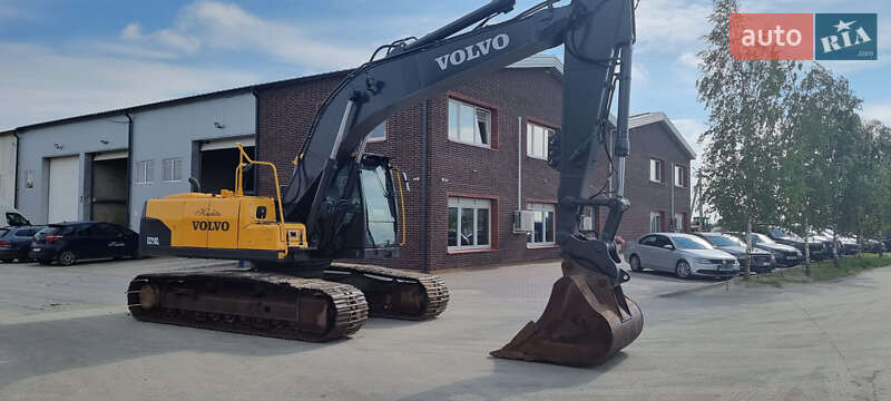 Гусеничный экскаватор Volvo EC 210CL 2010 в Николаеве