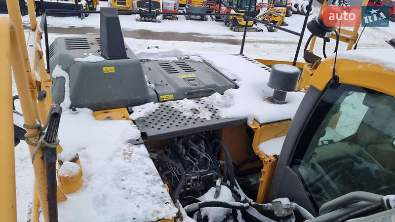 Гусеничний екскаватор Volvo EC 220D 2016 в Одесі