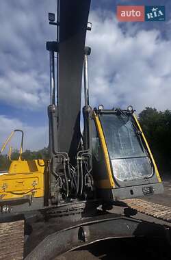 Гусеничный экскаватор Volvo EC 240 BNLC 2007 в 