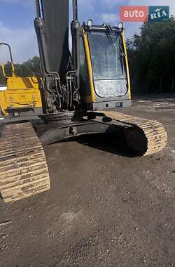Гусеничный экскаватор Volvo EC 240 BNLC 2007 в 