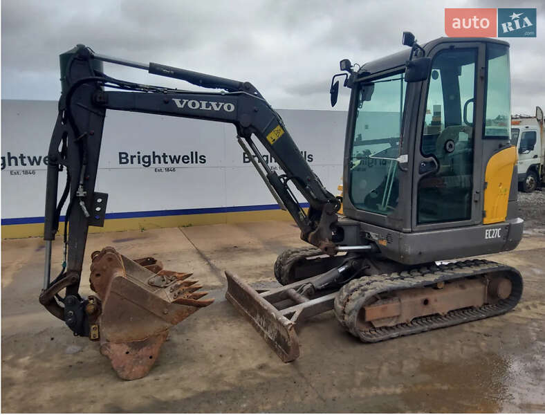 Миниэкскаватор Volvo EC 27C 2015 в Бродах фото Миниэкскаватор Volvo EC 27C 2015 в Бродах