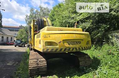 Гусеничный экскаватор Volvo EC 290B LC 2005 в 