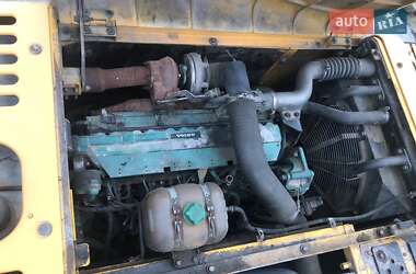 Экскаватор погрузчик Volvo EC 290B LC 2010 в 