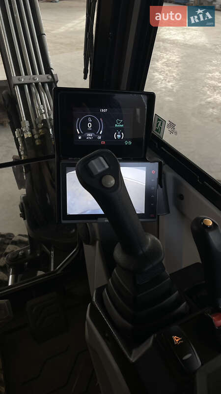 Гусеничный экскаватор Volvo EC 35 2024 в Коломые фото 8 Гусеничный экскаватор Volvo EC 35 2024 в Коломые