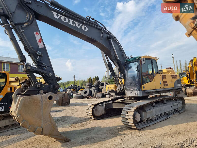 Гусеничный экскаватор Volvo EC 360 2010 в Одессе