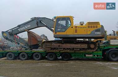 Гусеничный экскаватор Volvo EC 360 2005 в Львове