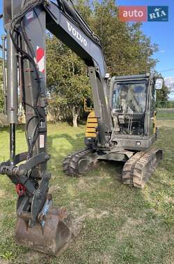 Гусеничный экскаватор Volvo EC 55C 2012 в 