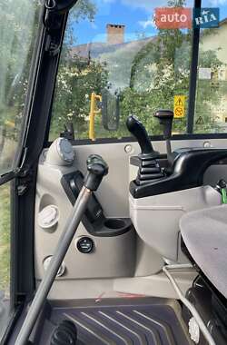 Гусеничный экскаватор Volvo EC 55C 2012 в 