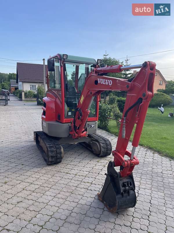 Міні-екскаватор Volvo ECR 25D 2014 в Луцьку