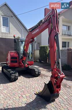 Гусеничный экскаватор Volvo ECR 50D 2016 в 