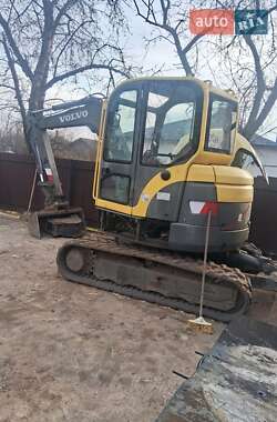 Экскаватор погрузчик Volvo ECR 58D 2006 в Бориславе