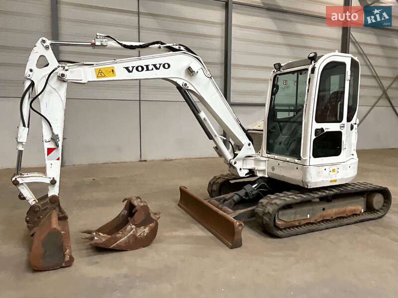 Міні-екскаватор Volvo ECR 58D 2015 в Дубні