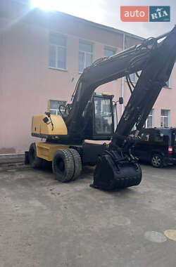Колесный экскаватор Volvo EW 140B 2001 в 