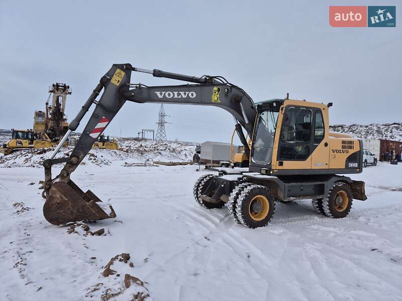Колесный экскаватор Volvo EW 145B 2014 в Вольногорске