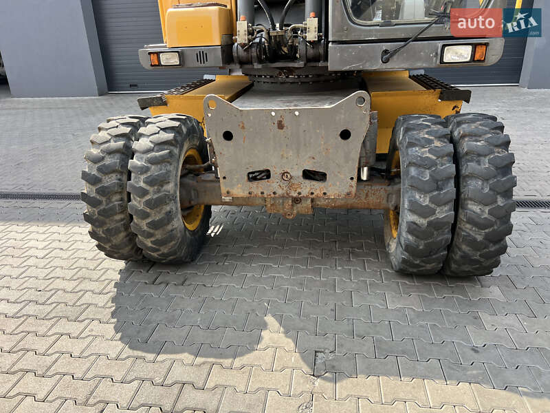 Колесный экскаватор Volvo EW 160 2010 в Ровно