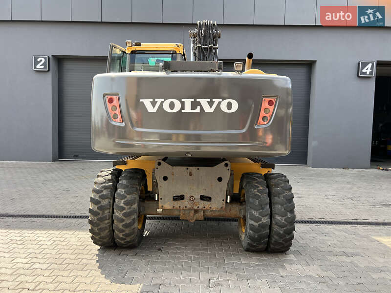 Колесный экскаватор Volvo EW 160 2010 в Ровно