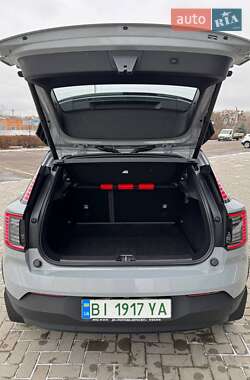 Внедорожник / Кроссовер Volvo EX30 2023 в 