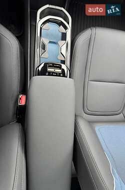Внедорожник / Кроссовер Volvo EX30 2023 в 