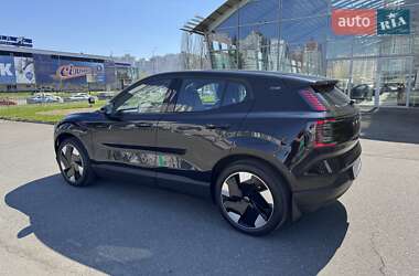 Внедорожник / Кроссовер Volvo EX30 2023 в 